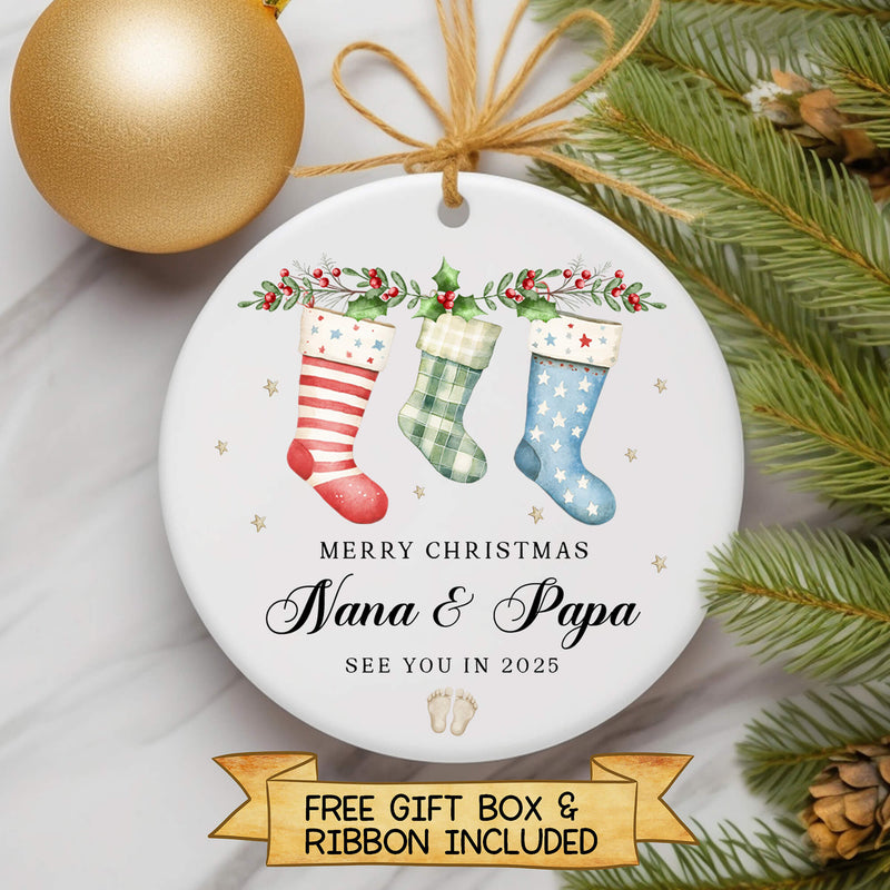 Personalised Pregnancy Announcement Ornament – Christmas Stockings Reveal Keepsake